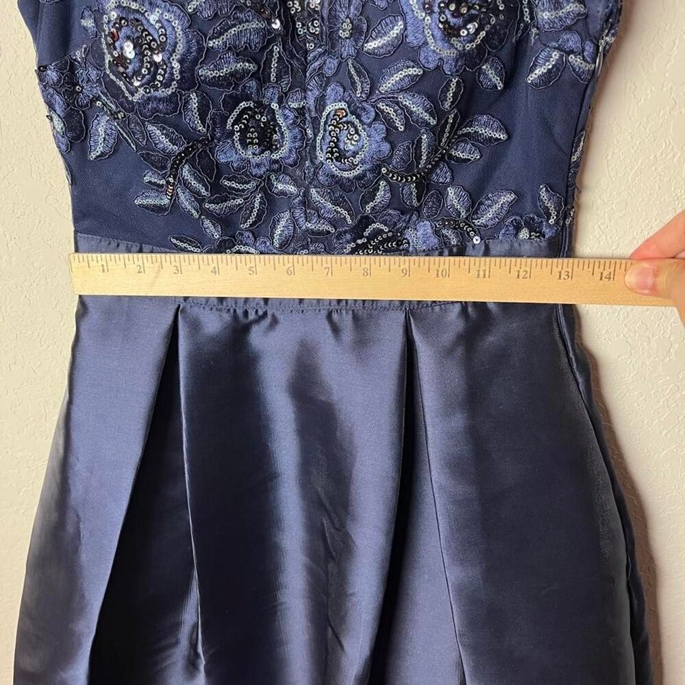 Trixxi Navy Blue Embroidered Floral Sequin Satin Formal Gown Junior's 3 - Picture 7 of 8